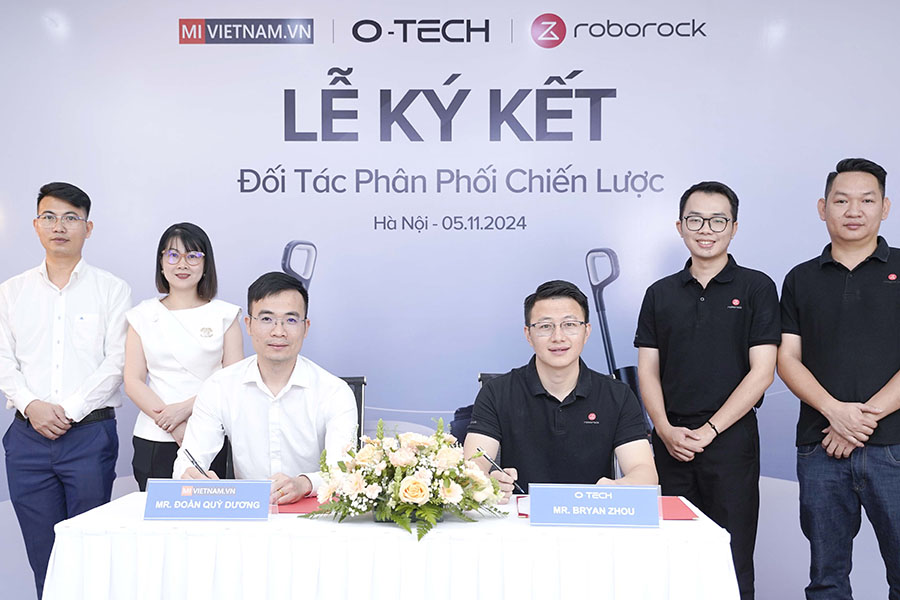 Mi Việt Nam ký kết đối tác phân phối chiến lược sản phẩm Roborock
