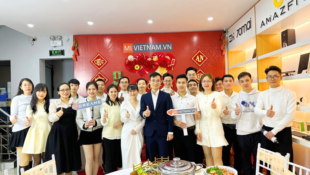 Tiệc Tất Ni&ecirc;n Cuối Năm - Mi Việt Nam