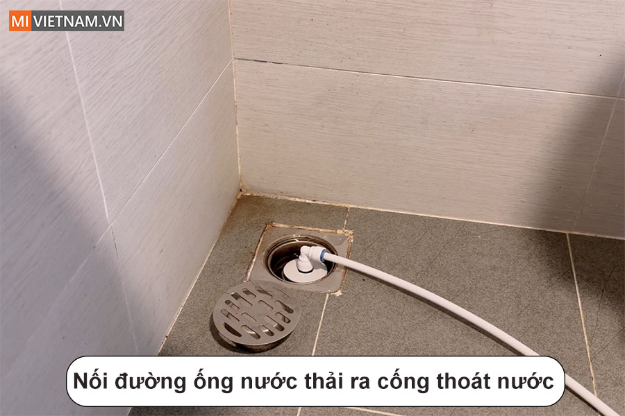 Hướng dẫn lắp đặt bộ bơm xả tự động cho Dreame L10s Ultra SE 6 Nối đường ống nước thải ra cống thoát nước