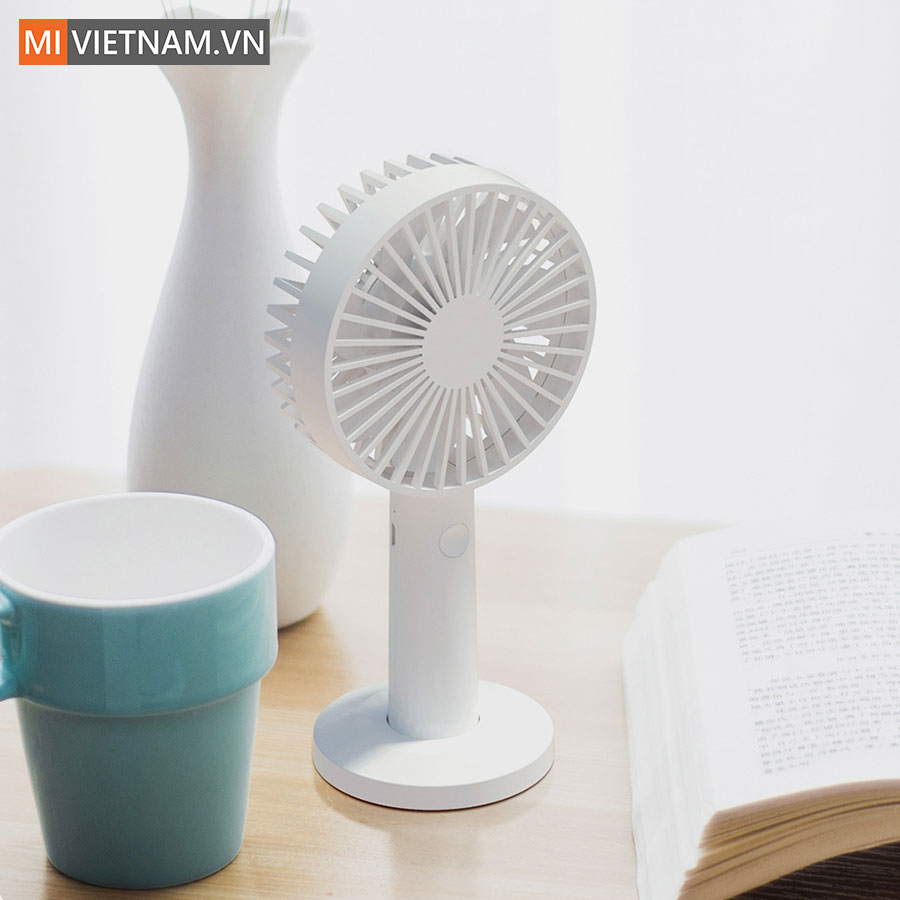 Quạt Cầm Tay Mini Qualitell ZS6001-Y1 8 quạt tích điện cầm tay Qualitell ZS6001